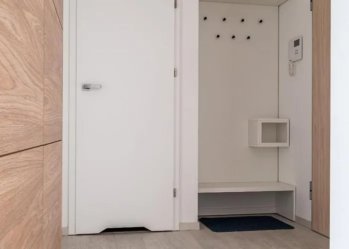 Witolda Riverside - Balcony, View - By Rentujemy شقة *